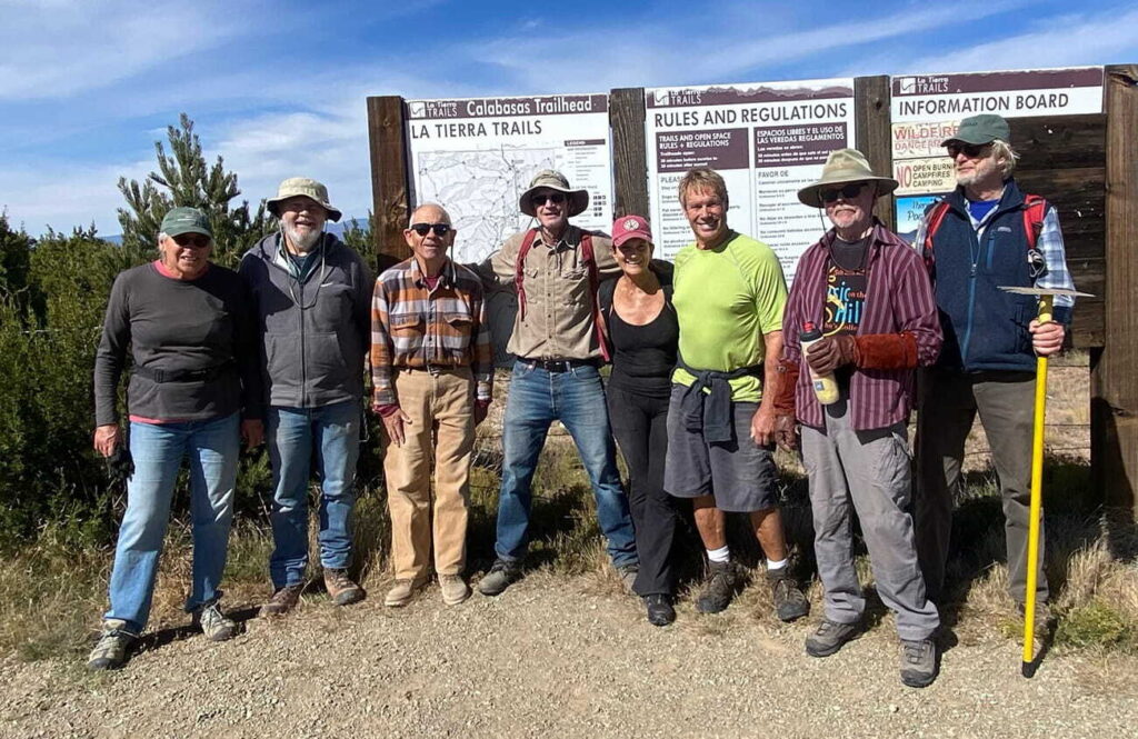 Volunteers on the La Tierra Trails in Santa Fe, New Mexico